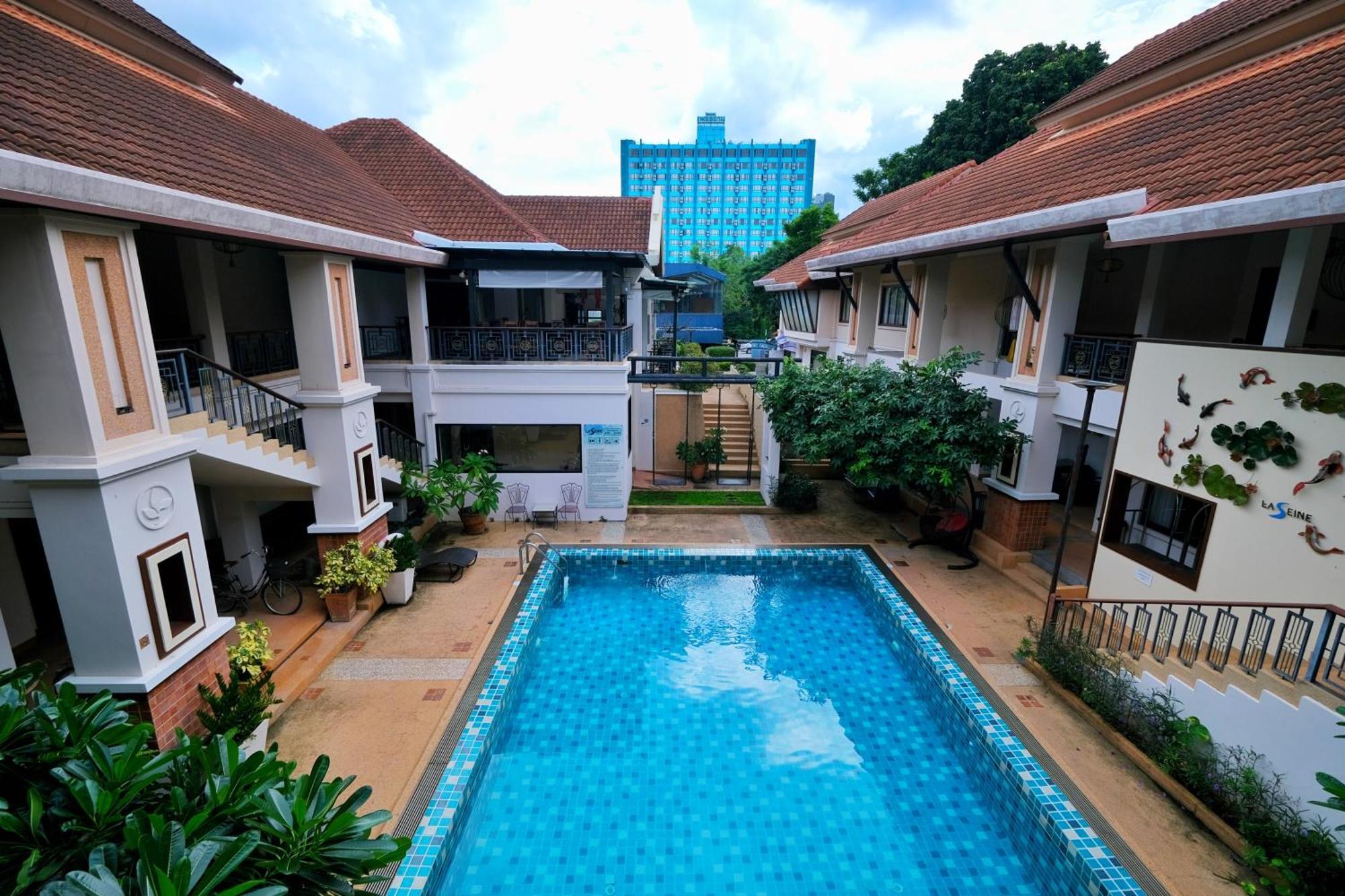 La Seine City Resort, Chiang Mai Extérieur photo