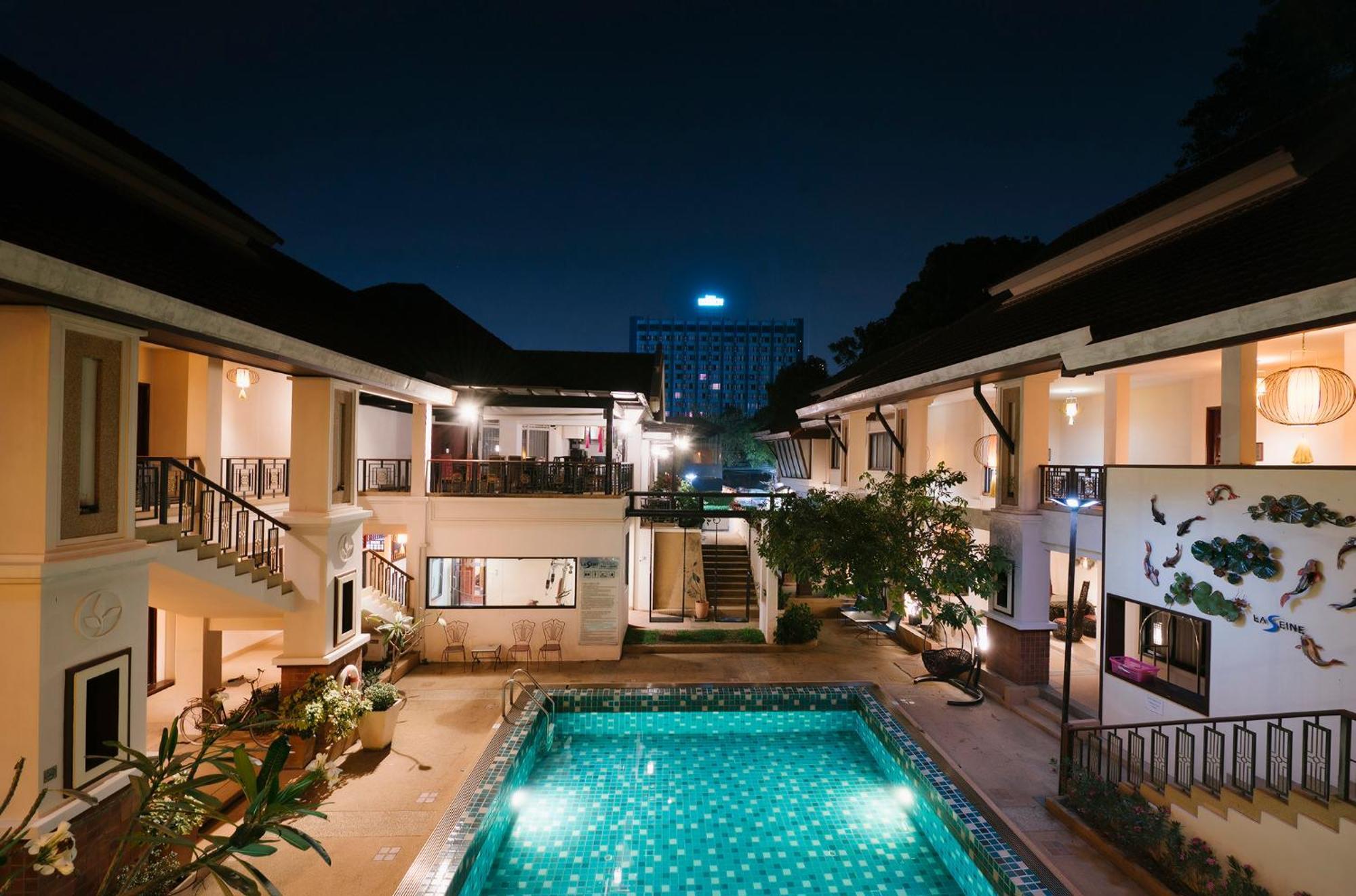 La Seine City Resort, Chiang Mai Extérieur photo