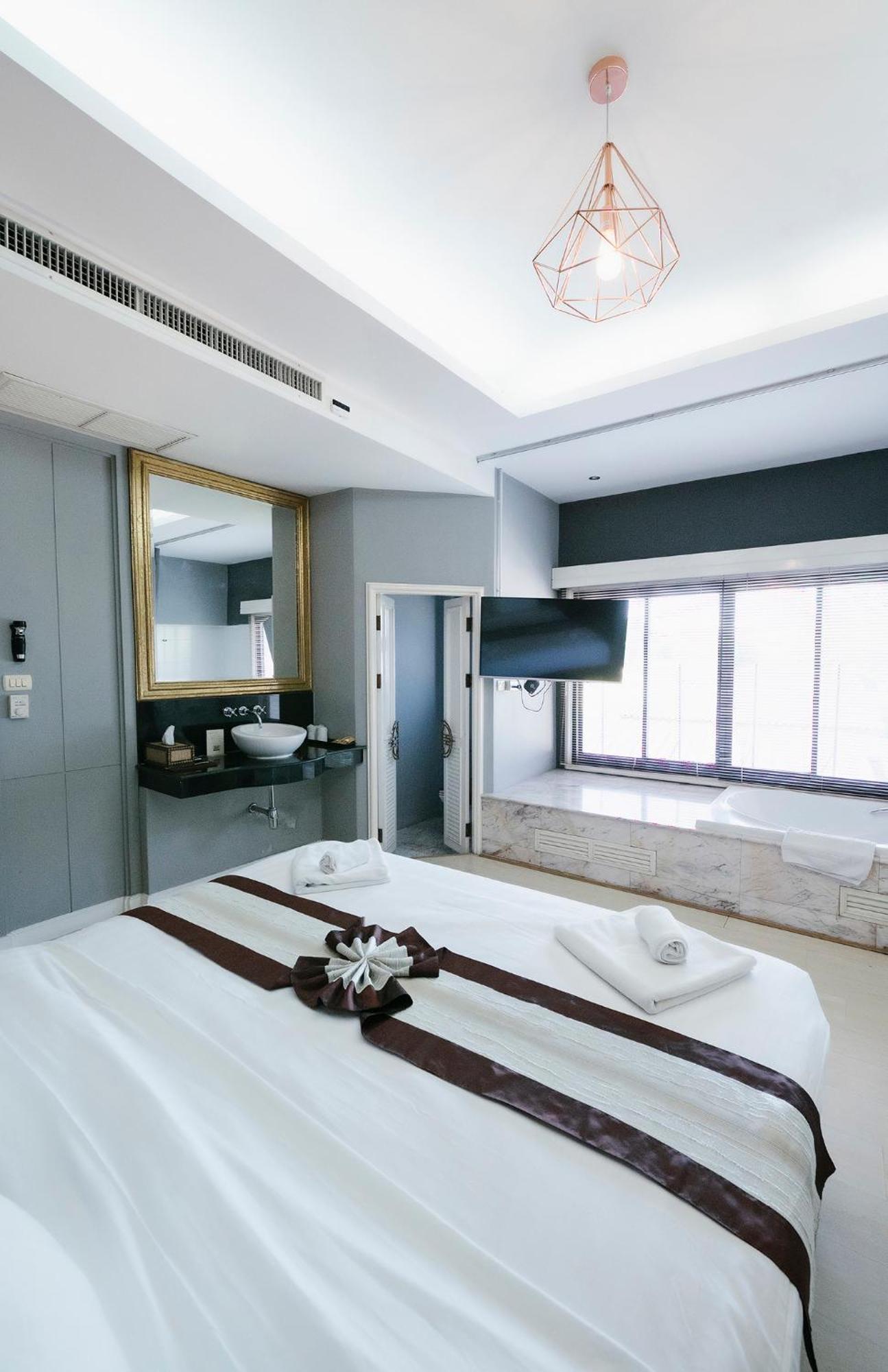 La Seine City Resort, Chiang Mai Extérieur photo